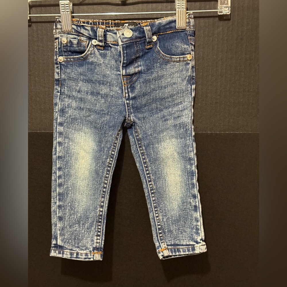 🎋7 For All Mankind Light Wash Snap Waist Jeans